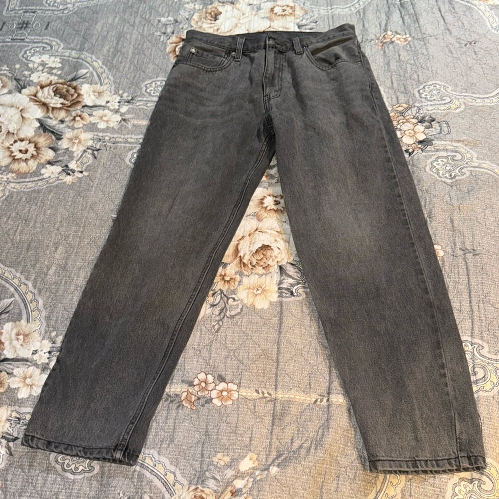 LEVIS JEANS - Picture 2 of 8